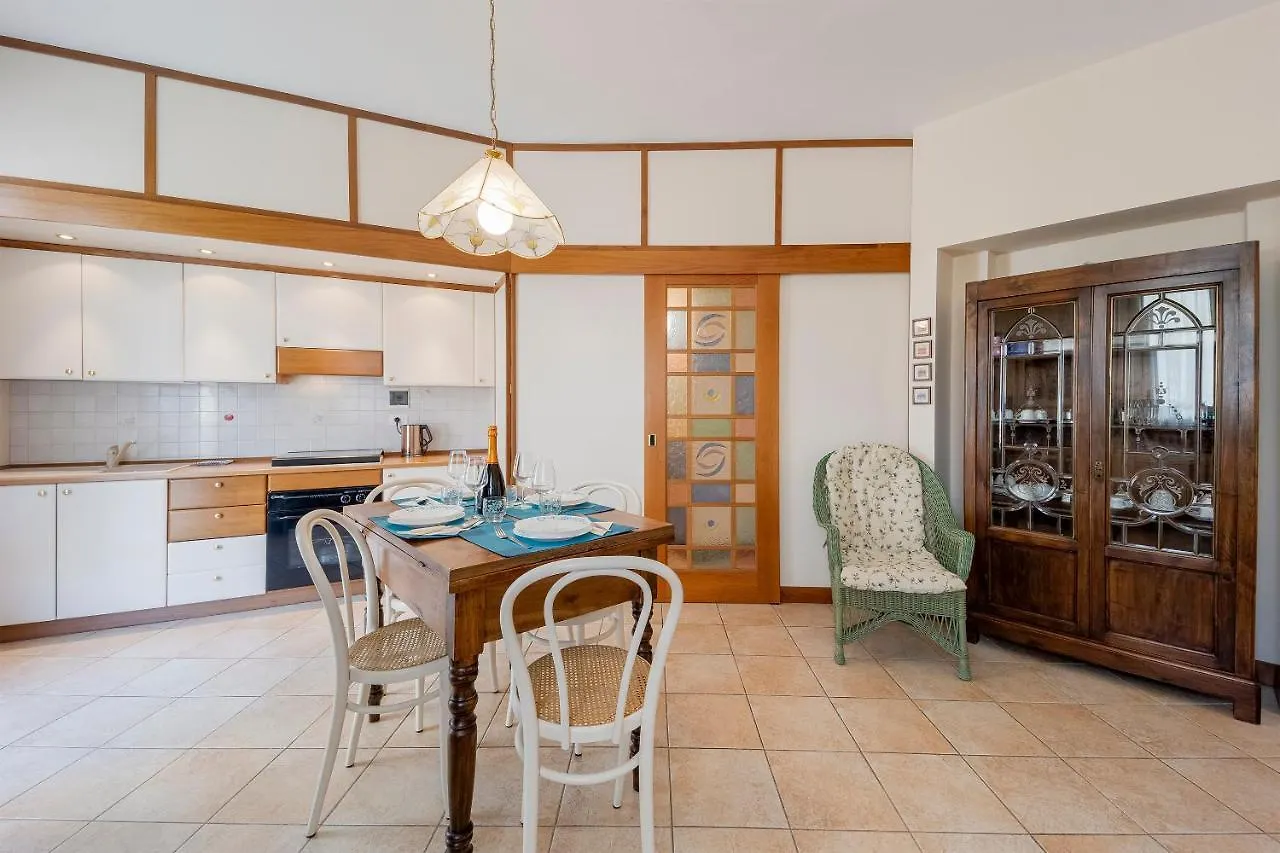 Porto Sole Vacation Apartment San Remo 0*,